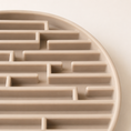 Carica l'immagine nel visualizzatore della galleria, Ciotola in silicone NOQIVA Maze a alimentazione lenta – 500ml
